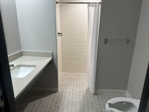 Apex Recovery Inpatient Columbia Bathroom