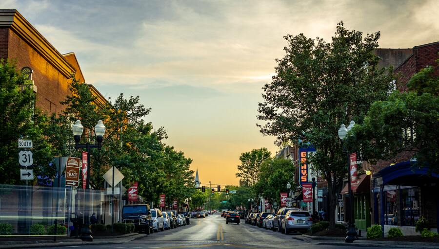 neighborhood in Tennessee where inpatient or residential treatment is for addiction